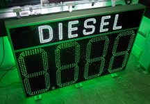 Επιγραφή βενζινάδικου led diesel 200x135 cm, με ψηφία 3 σειρών led. Αλλαγή τιμών μέσω τηλεχειριστηρίου RF.
