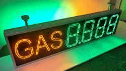 Χαμηλές τιμές σε επιγραφές led για βενζινάδικα, από βιοτεχνία στην Θεσσαλονίκη.