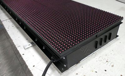 Ταμπέλα led 224x32 αεραγωγοί ψύξης επιγραφής.