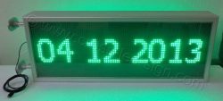 Ηλεκτρονική επιγραφή με πράσινα led 103x39 εκ. και ημερομηνία.