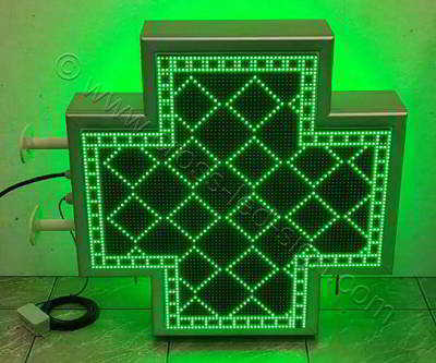 Σταυρός φαρμακείου LED RGB 70 cm με εφέ πράσινο σταυρό περιμετρικά και πλέγμα στο εσωτερικό.