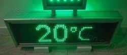 Σταυρός φαρμακείου set 70 με ηλεκτρονική επιγραφή και ένδειξη θερμοκρασίας.